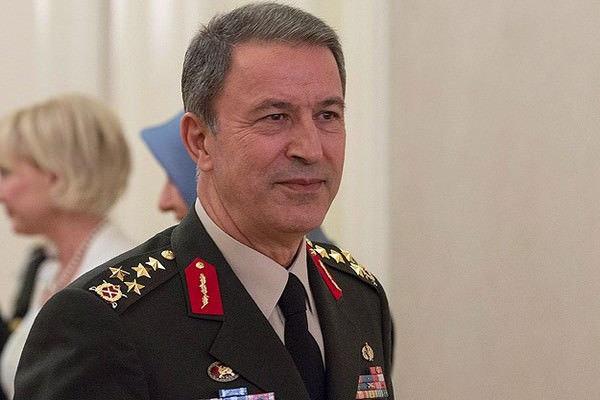 Hulusi Akar necə girov götürülməsindən danışdı