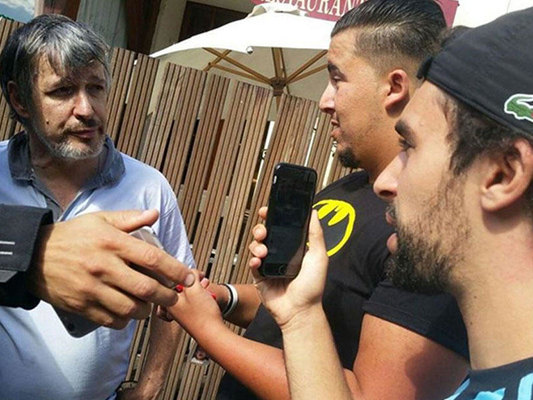 Müsəlman qadınları restorandan qovdu