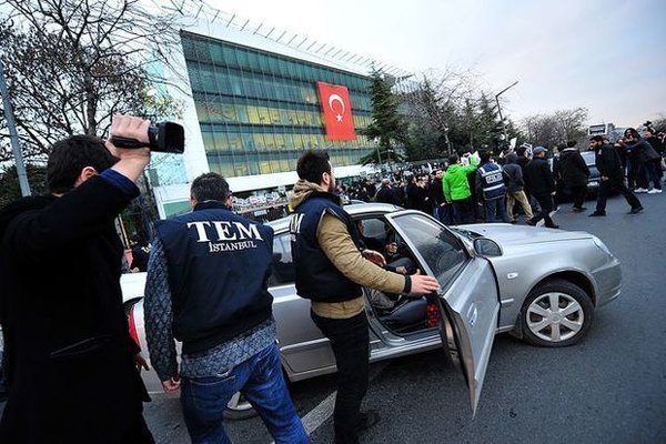 Türkiyədə iş adamlarının kütləvi həbsi