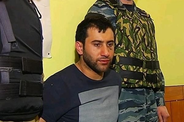 Moskvada polisi öldürən azərbaycanlıya hökm oxundu