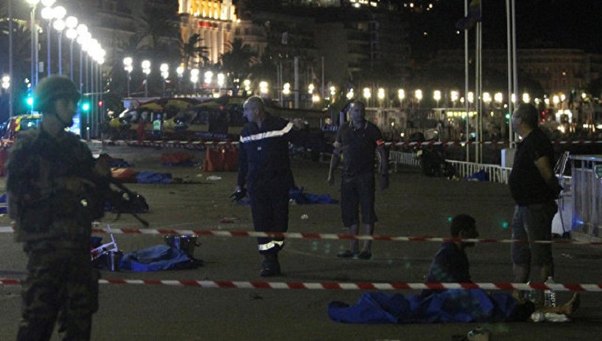 Fransanı qana bulayan terrorçunun kimliyi