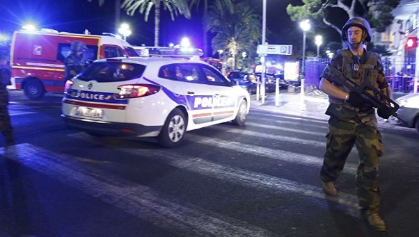 Fransa kəşfiyyatı terrordan