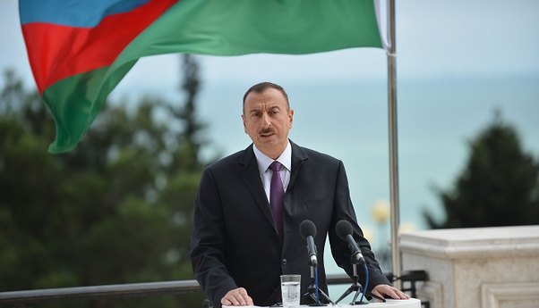 Azərbaycandan Tereza Meyə təbrik məktubu