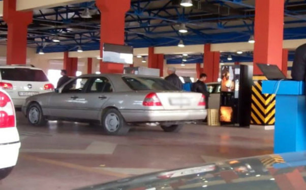 Xarici avtomobil sahiblərinə