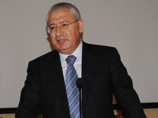 Prezidentə verilən siyahıdan danışdı