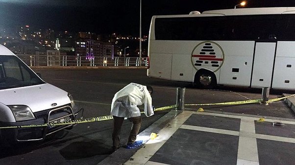 Türkiyədə polislərə hücum