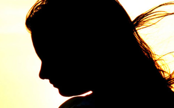 Bakıda əmisigilə gedən 17 yaşlı qız yoxa çıxdı