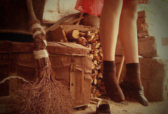 Hacıqabulda iki uşaq anası özünü asıb