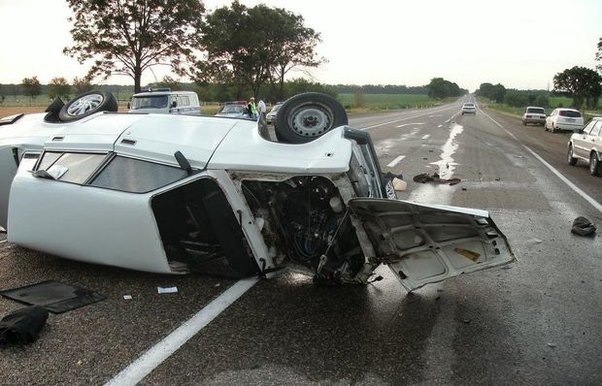 Cəlilabadda qəza: Sürücü ilə körpə oğlu öldü