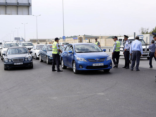 Bakıda yollarda hazırki vəziyyətlə bağlı RƏSMİ AÇIQLAMA