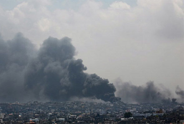 İsrail Qəzza zolağını bombalayıb