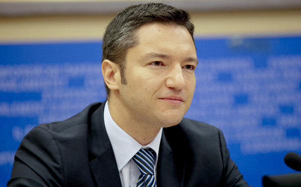 Kristian Vigenin Qarabağa getmək istəyir