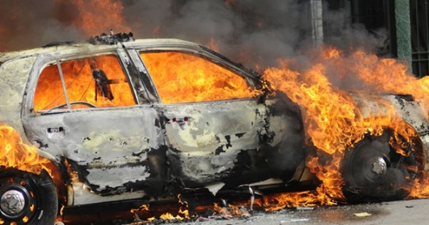 5 yaşlı uşaq alovnan avtomobildə öldü