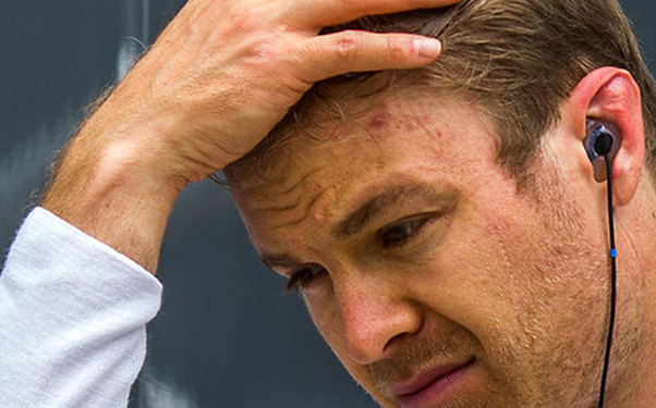 Bakıdakı Formula-1-in qalibi qəzaya düşdü