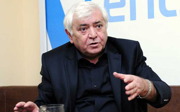 “Anam da həkimin əlində dünyasını dəyişdi,