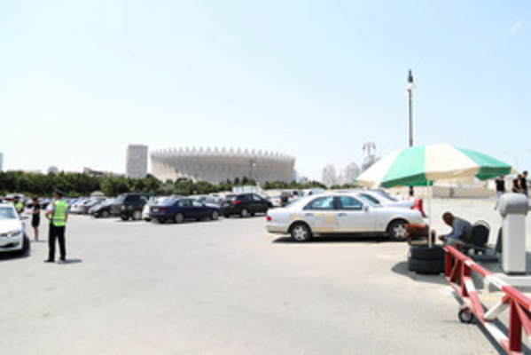 Bakıda cərimə meydançalarında ödənişlərin həyata keçirilməsi ilə bağlı problem yaranıb