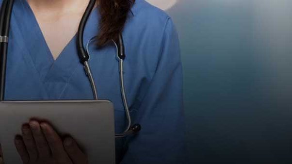 Tez-tez yaralı əsgərlərin otağına girən tibb bacısı şübhələndirdi