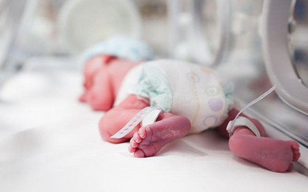 Üçəmdən sağ qalan yeganə körpədən