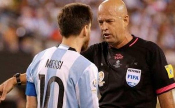 Hakimin oteldə qızlarla yataq görüntüləri yayıldı