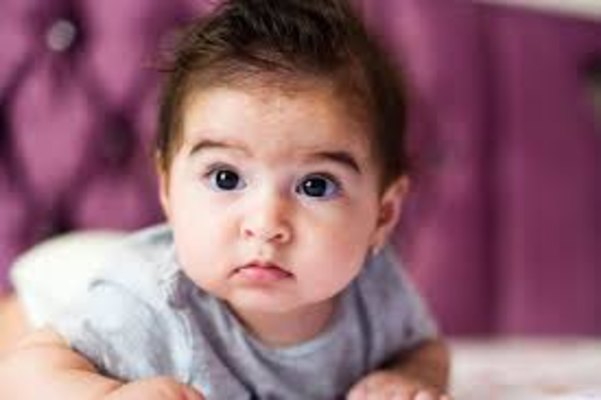 Azərbaycanda bəzi körpələrə şəhər adları verilib