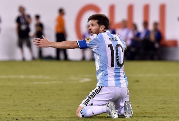 Messi penaltini vura bilmədi və Arqentina yığması uduzdu