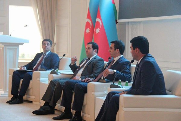 İRƏLİ  “Region Gənclərinin Əməkdaşlığı”  mövzusunda Forum başladı.