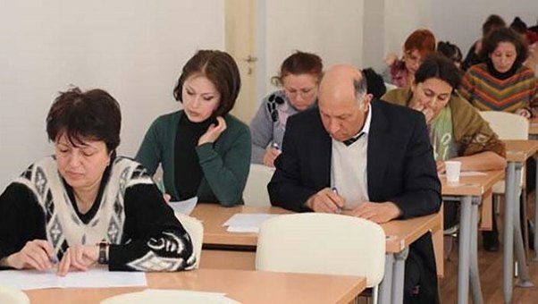 486 müəllim imtahandan imtina edib