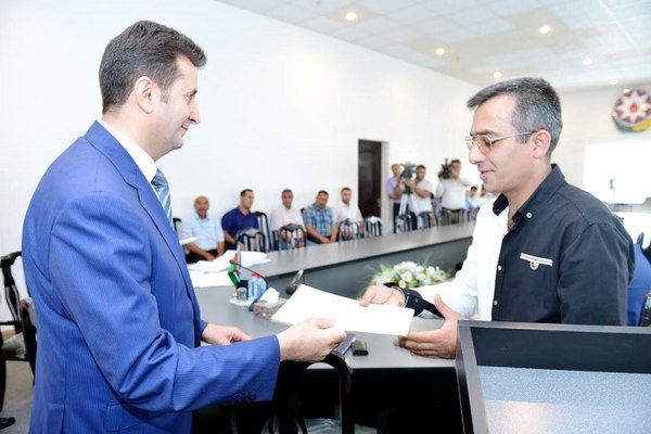 Bir gündə 50 məhbus azadlığa çıxıb