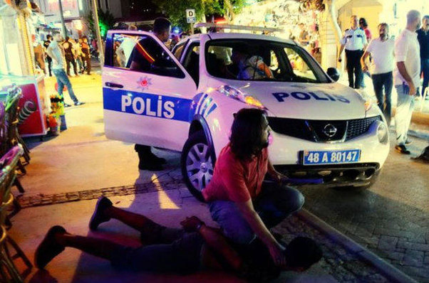 Bodrumda kütləvi dava: