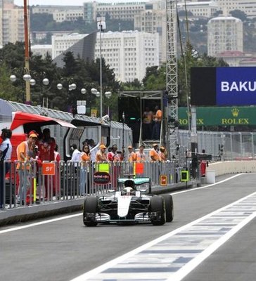 “Formula-1”: Sıralama yarışında ən yaxşı göstəriciyə Niko Rosberq imza atıb