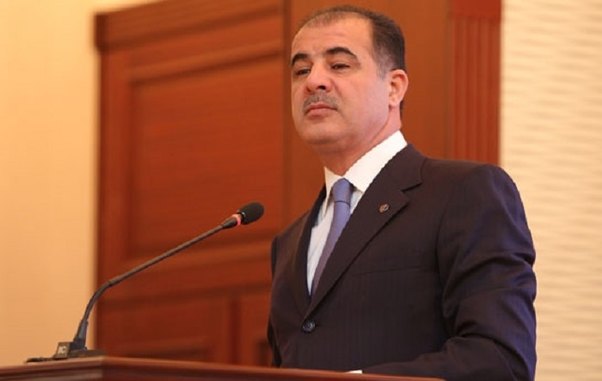 İcra başçısı şəhid ailəsinə ev verdi