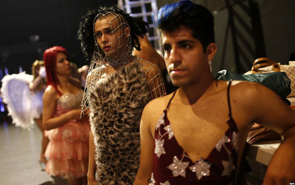 Gey parada icazə verilmədi