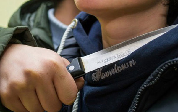 Şəmkirdə Abbasov qardaşları bıçaqlandı