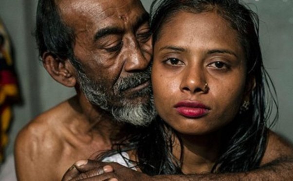 Burada doğulan qızlar fahişə olur