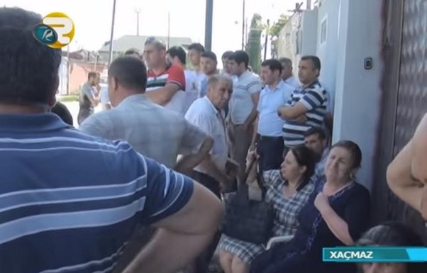 `Deyirlər ki, başını kəsiblər` -