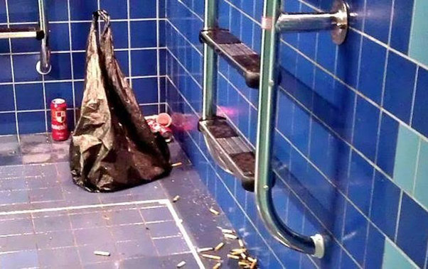 Futbolçular siqaret çəkib, şərab içiblər