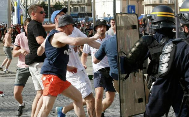 Fransada 43 rusiyalı həbs olunub