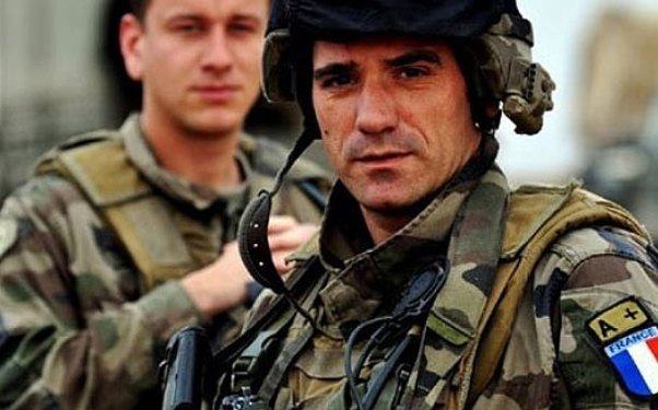 Menbic mühasirəyə alındı