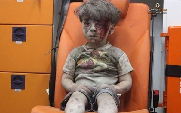 Hamı dünyaya küsən suriyalı uşaqdan danışır