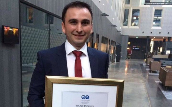 Azərbaycanlı neft mütəxəssisi beynəlxalq mükafata layiq görüldü