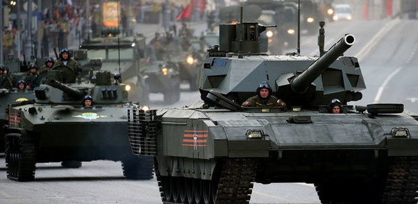 Almaniyada “Armata”ya qarşı top hazırlanıb