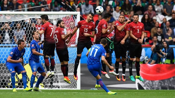 Türkiyə matçı zamanı kapitanın atası öldü