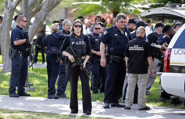 ABŞ-da gecə klubunda atışma: