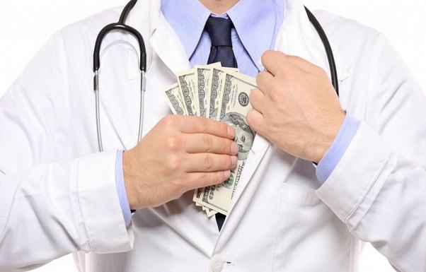 Həkimlərin maaşı xəstələrin sayına görə dəyişəcək