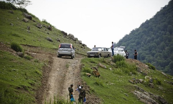 Ermənistana keçən qadının anası: