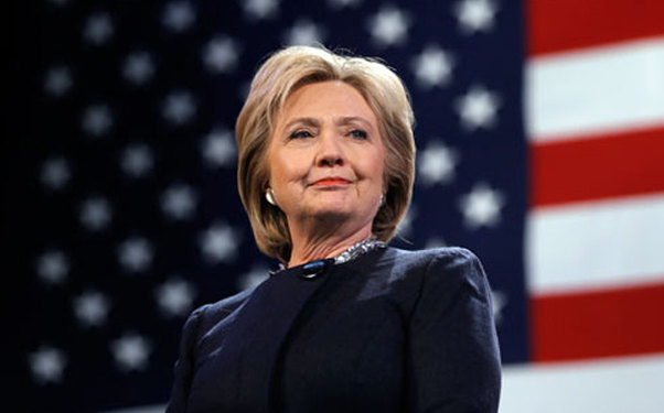 Hillari Klinton özünə vitse-prezident axtarır