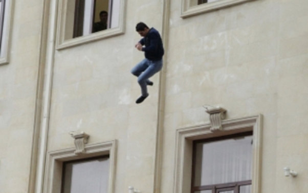 Azərbaycanda kreditə görə intihar artıb