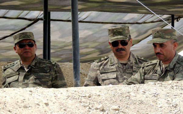 Zakir Həsənov cəbhəyə getdi