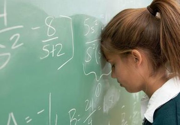 Valideynlər Təhsil Nazirliyinə etiraz edirlər