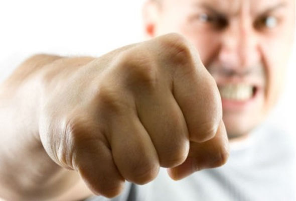 Bakıda Nigeriya vətəndaşını döyərək pulunu alıblar